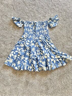 ✨ Zara Blue Floral Off-Shoulder Women’s Small Dress w/ Floral Print ✨